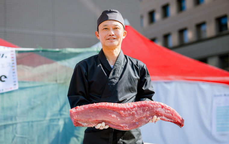 （仮）市場・目利きの様子・加工場の写真